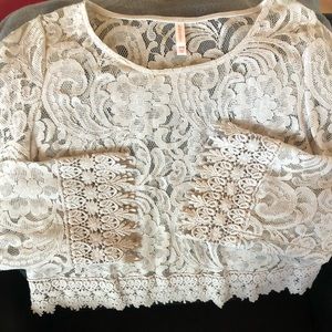 Long sleeve lace shirt 👚